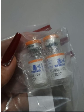 Foto enviada pela cliente mostrando o produto recebido