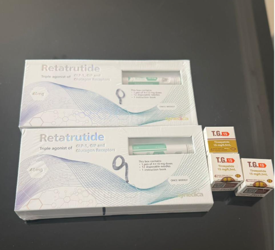 Foto enviada pela cliente mostrando os produtos recebidos